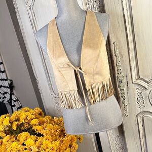 Forever 21 Tan Faux Suede Fringe Western Boho Prairie  Vest
